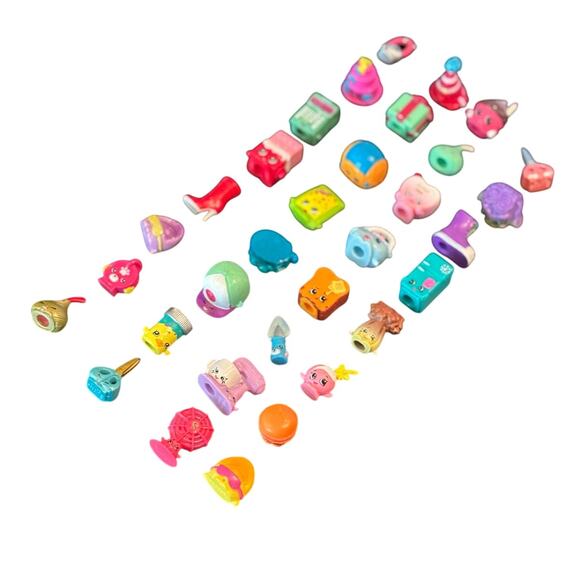 Lot of 32 Rare, Ultra Rare Shopkins, Seasons 1-4, No Duplicates - Picture 3 of 4